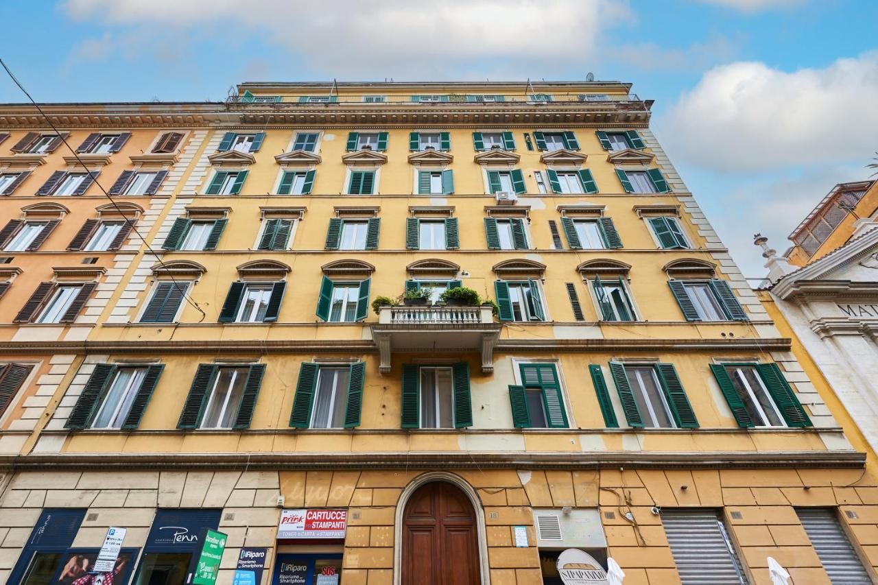 Fabrizio'S Rooms Roma Dış mekan fotoğraf