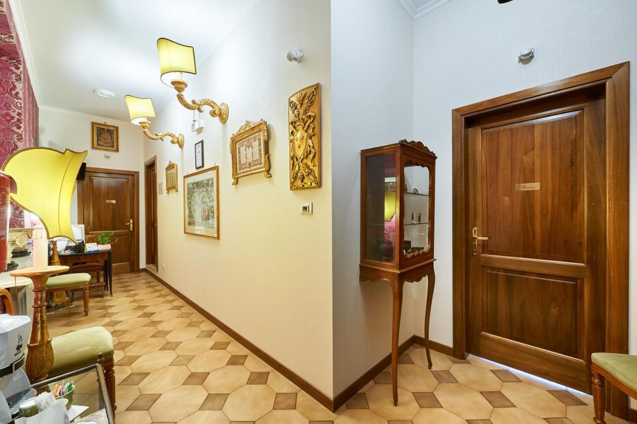 Fabrizio'S Rooms Roma Dış mekan fotoğraf