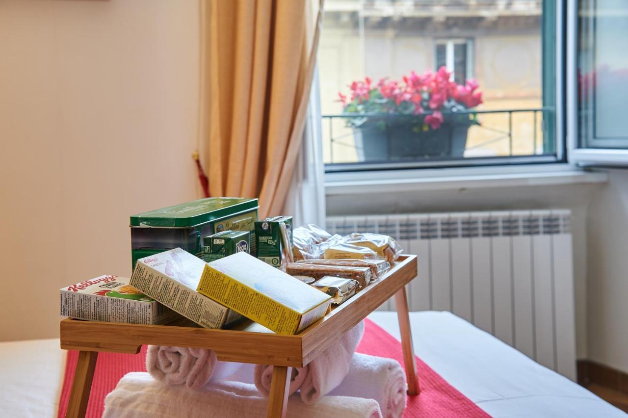 Fabrizio'S Rooms Roma Dış mekan fotoğraf