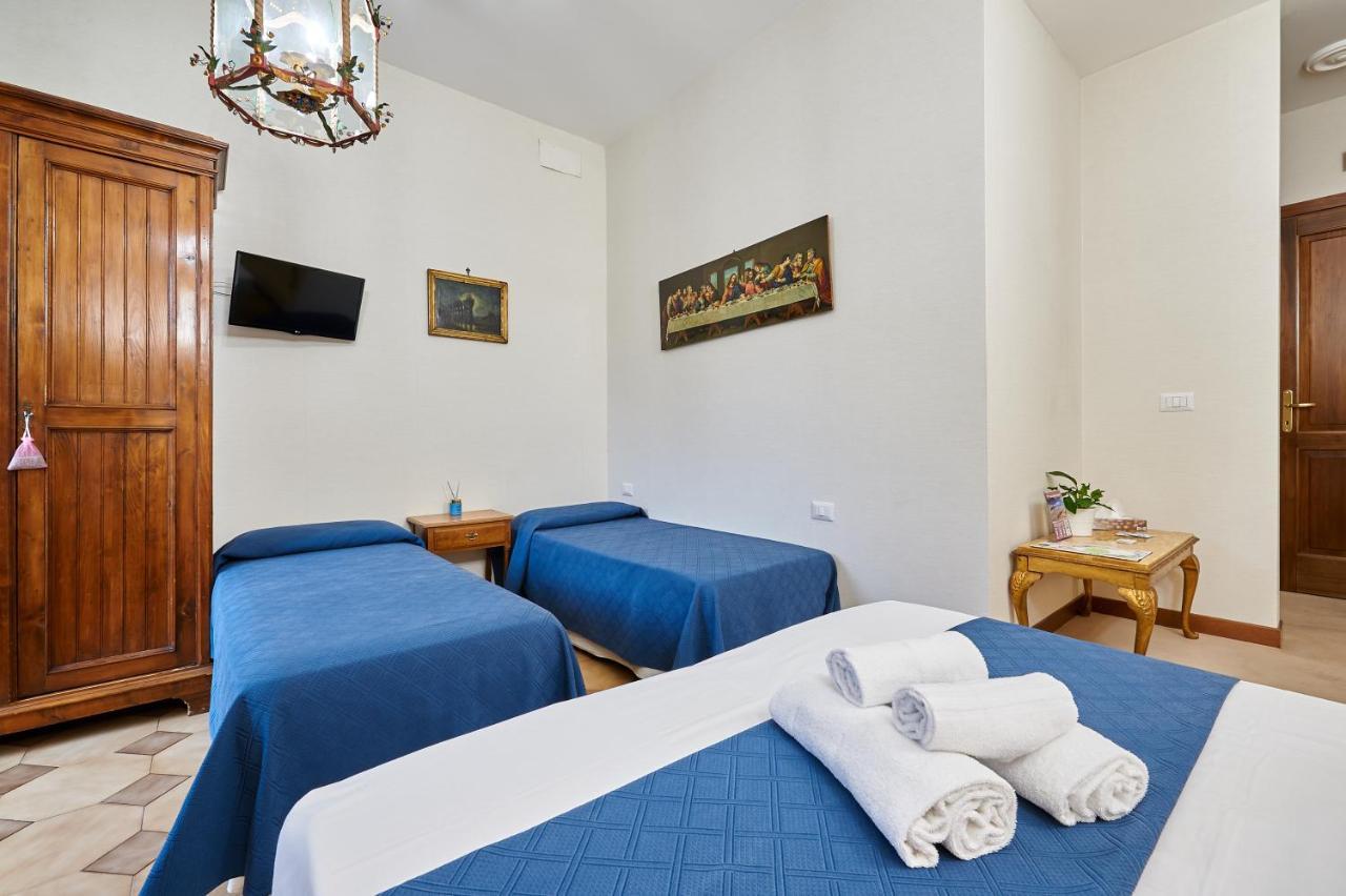 Fabrizio'S Rooms Roma Dış mekan fotoğraf