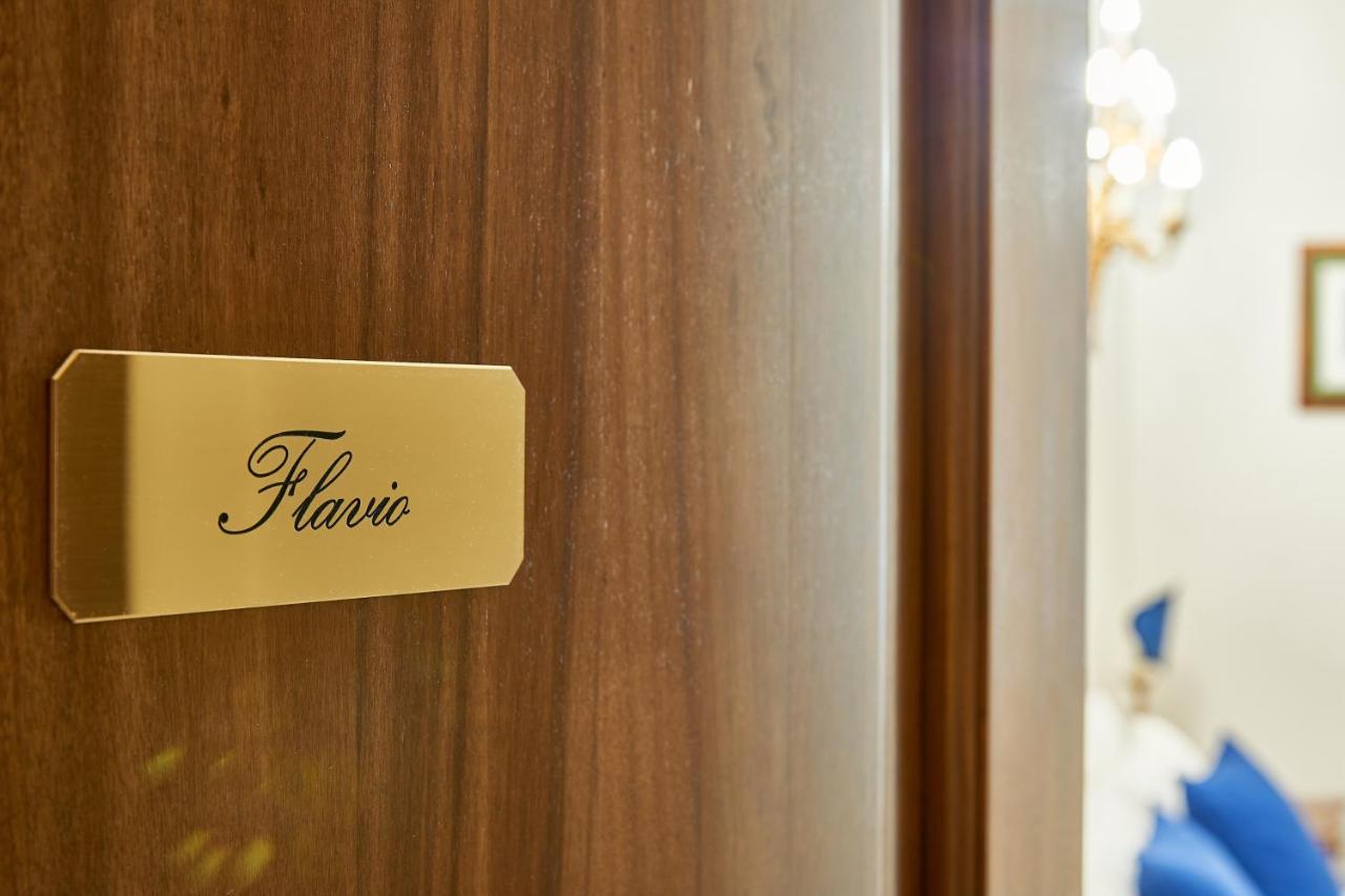 Fabrizio'S Rooms Roma Dış mekan fotoğraf